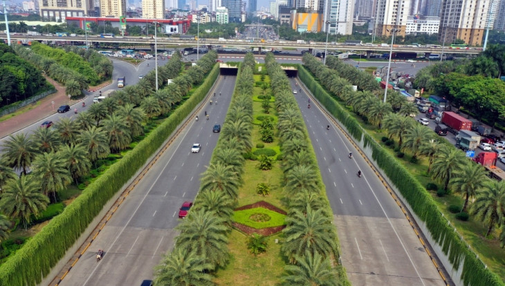 Đại lộ Thăng Long, đoạn qua Trung tâm hội nghị quốc gia