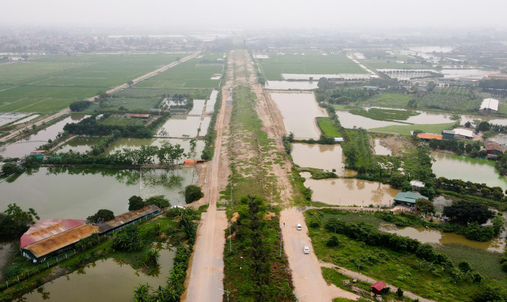 Giai đoạn 2 của dự án có chiều dài 21,6km, với quỹ đất đối ứng là dự án Khu đô thị Mỹ Hưng, tại xã Cự Khê, xã Mỹ Hưng, xã Tam Hưng, huyện Thanh Oai (Hà Nội), quy mô 182ha. Với tổng mức đầu tư ở giai đoạn 2 khoảng 3.800 tỷ đồng.