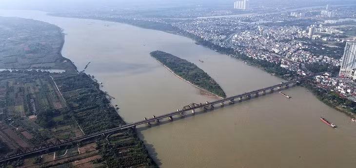 Một góc quận Long Biên và quận Hoàn Kiếm nằm trong vùng quy hoạch nhìn từ trên cao.
