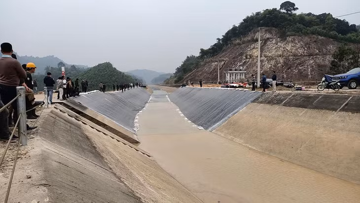 Kênh bắc sông Chu - nam sông Mã cấp nước trở lại