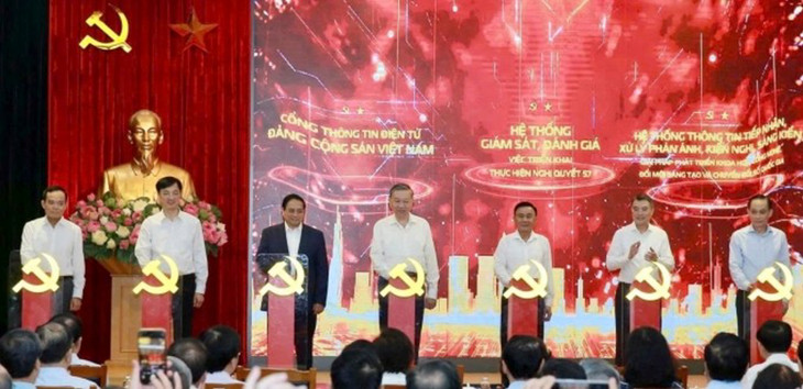 Tổng Bí thư Tô Lâm, Thủ tướng Phạm Minh Chính ấn nút khai trương, ra mắt 3 nền tảng số phục vụ giám sát triển khai Nghị quyết 57