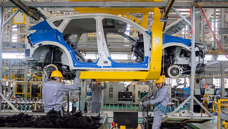 Chính phủ từng 3 lần ưu đãi giảm 50% lệ phí trước bạ đối với ô tô sản xuất, lắp ráp trong nước, mỗi lần có hiệu lực 6 tháng