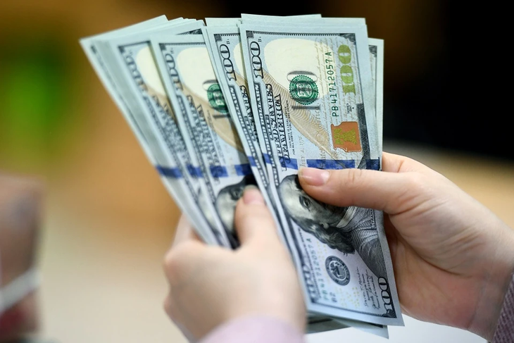 Giá bán USD tại nhiều một số điểm thu đổi ngoại tệ đã tăng mạnh trong ngày 22/2 Giá bán USD tại nhiều một số điểm thu đổi ngoại tệ đã tăng mạnh trong ngày 22/2