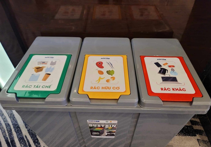 Nhà sản xuất phải thực hiện trách nhiệm tái chế một số sản phẩm như săm lốp, ắc quy, dầu nhớt...tại Việt Nam từ đầu 2024