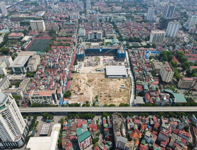 Mipec Rubik360 sở hữu vị trí tâm điểm phía Tây với 3 mặt tiền ấn tượng