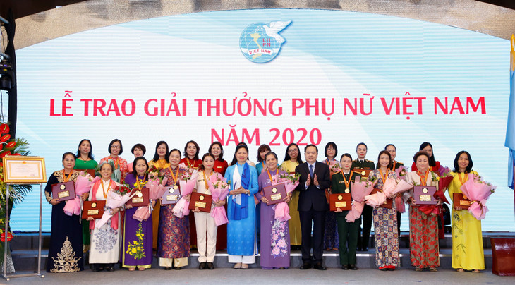 Các cá nhân và tập thể được vinh danh Giải thưởng Phụ nữ Việt Nam 2020