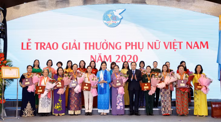 Các cá nhân và tập thể được vinh danh Giải thưởng Phụ nữ Việt Nam 2020