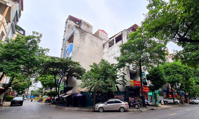 4 lô đất bỏ cọc không phải là những lô được đấu giá cao nhất trong tổng số 25 lô đất khu X4, Mai Dịch, quận Cầu Giấy, Hà Nội