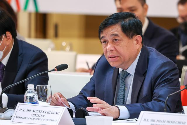Thông tin tới cộng đồng doanh nghiệp, Bộ trưởng KH&amp;ĐT Nguyễn Chí Dũng cho biết, để tháo gỡ khó khăn, thúc đẩy sản xuất Chính phủ đã ban hành và triển khai kịp thời nhiều giải pháp phù hợp… Ảnh: VGP