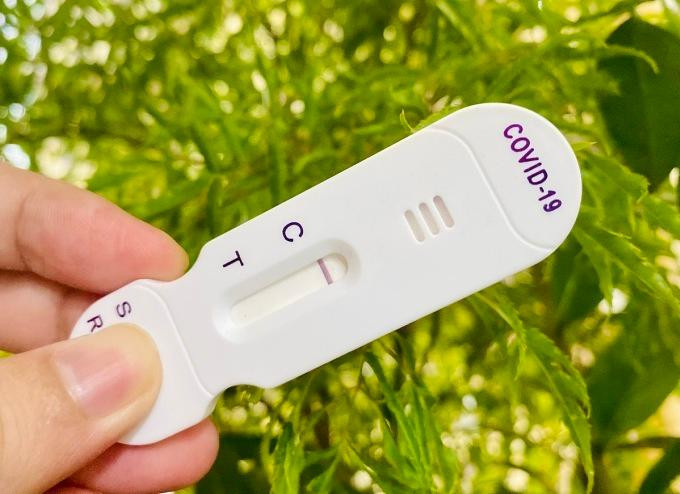 Bộ Y tế điều chỉnh giá xét nghiệm Covid-19 lần thứ ba trong hai năm qua Bộ Y tế điều chỉnh giá xét nghiệm Covid-19 lần thứ ba trong hai năm qua