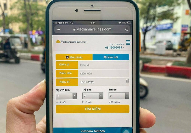 Một website giả mạo với thương hiệu &quot;Vietnam Airlines&quot; thừa chữ &quot;s&quot; vẫn đang hoạt động