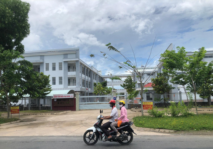 Bệnh viện Lao và Bệnh phổi tỉnh Bạc Liêu xây dựng với kinh phí hơn 200 tỷ đồng vẫn chưa hoạt động do những bất cập về trang thiết bị y tế