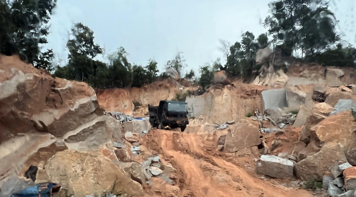 Hoạt động khai thác khoáng sản ở huyện Cam Lâm còn diễn biến phức tạp