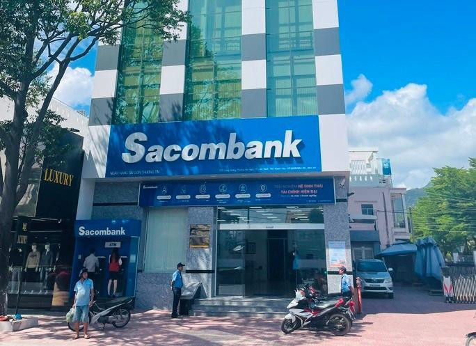 Phòng Giao dịch Sacombank Cam Ranh nơi mà 4 bị can làm việc trước đó