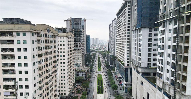 Đường Lê Văn Lương với nhiều sai phạm &quot;nâng tầng&quot; được Thanh tra Bộ Xây dựng công bố năm 2022.