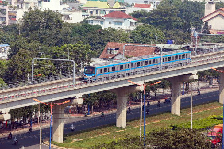 Tàu điện tuyến Bến Thành - Suối Tiên chạy thử ngày 21/12