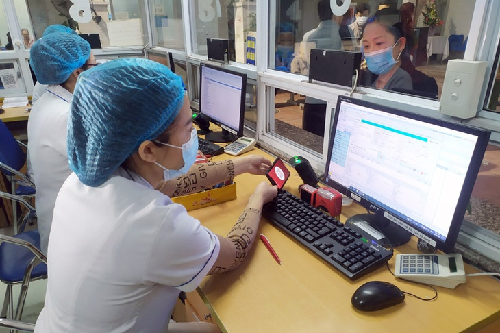 Ứng dụng VNeiD tích hợp thẻ BHYT dùng để khám chữa bệnh. Ứng dụng VNeiD tích hợp thẻ BHYT dùng để khám chữa bệnh.