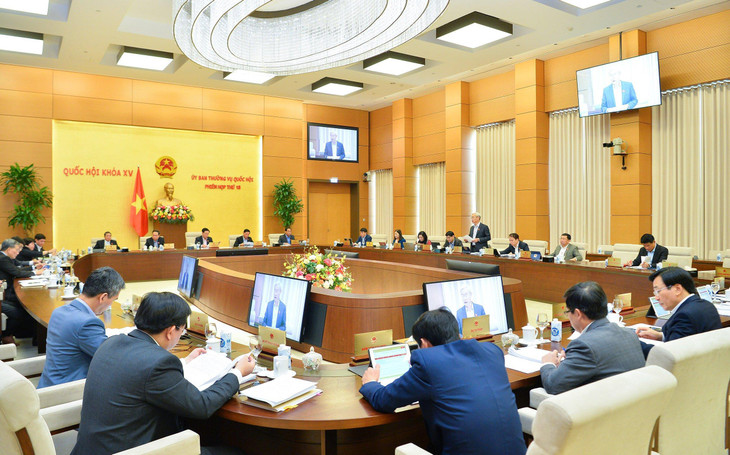 Phiên họp thứ 18 của Ủy ban Thường vụ Quốc hội.