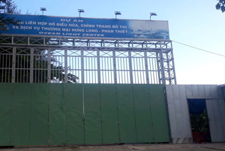 Dự án Khu liên hợp hồ điều hoà, chỉnh trang đô thị và dịch vụ thương mại Hưng Long - Phan Thiết bị thu hồi do chậm triển khai. Dự án Khu liên hợp hồ điều hoà, chỉnh trang đô thị và dịch vụ thương mại Hưng Long - Phan Thiết bị thu hồi do chậm triển khai.