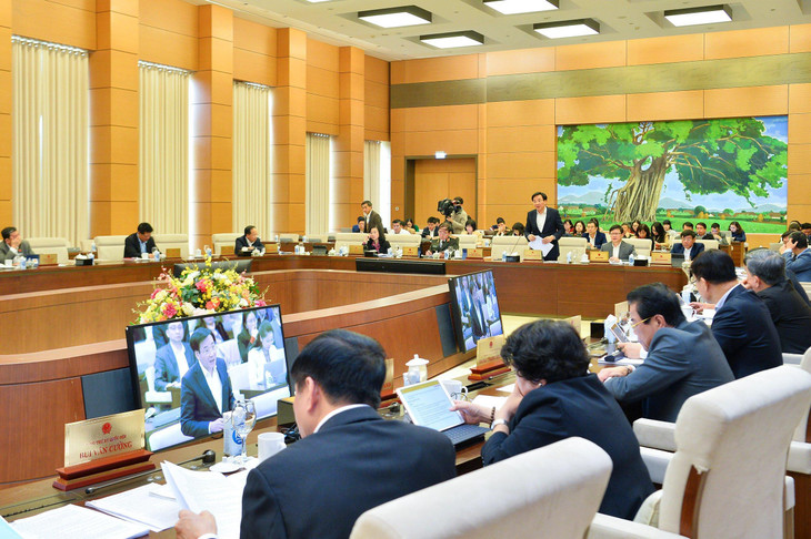 Bộ trưởng, Chủ nhiệm Văn phòng Chính phủ Trần Văn Sơn phát biểu