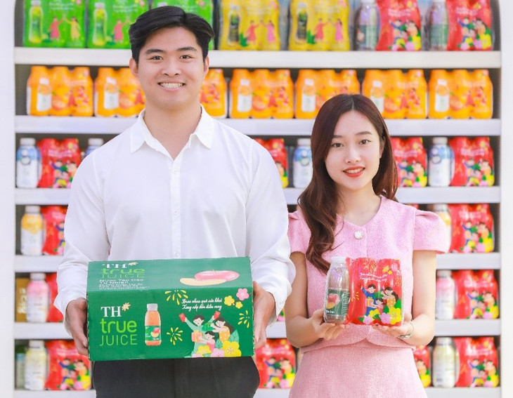 Nước trái cây TH true JUICE với đa dạng hương vị chính là sự lựa chọn “giải ngán” hoàn hảo trong mùa Tết Nước trái cây TH true JUICE với đa dạng hương vị chính là sự lựa chọn “giải ngán” hoàn hảo trong mùa Tết