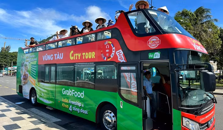 Sẽ có tuyến xe buýt 2 tầng phục vụ du khách khi đến Vũng Tàu Sẽ có tuyến xe buýt 2 tầng phục vụ du khách khi đến Vũng Tàu