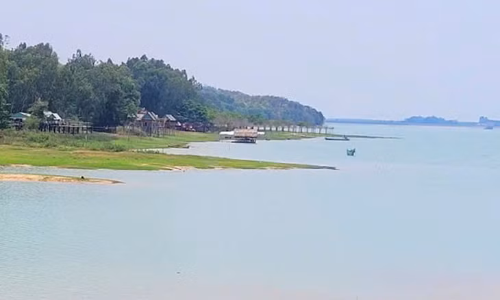 Hồ Dầu Tiếng qua địa phận tỉnh Bình Dương