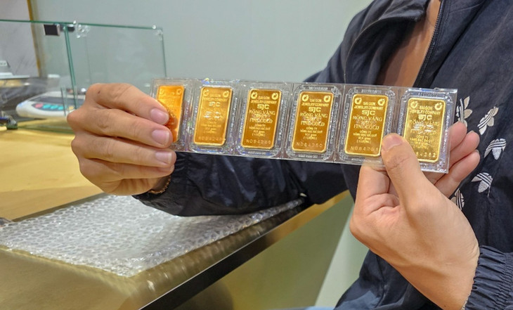 Giá vàng lên sát 102 triệu đồng