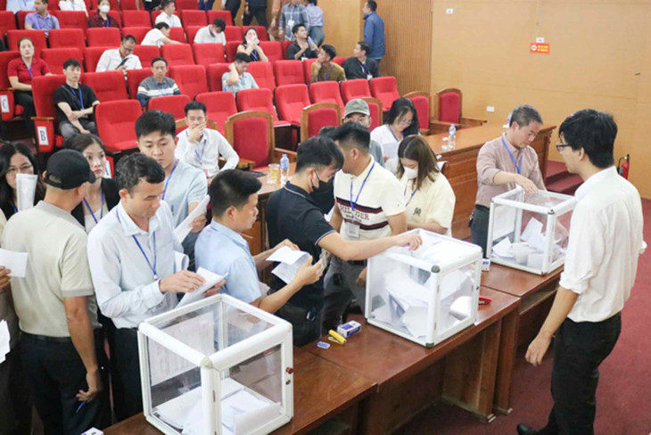 Phiên đấu giá 26 thửa đất tại huyện Quốc Oai