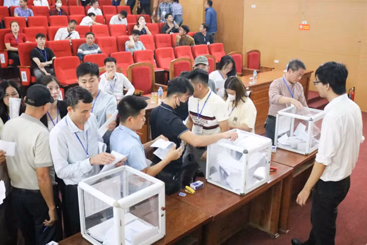 Phiên đấu giá 26 thửa đất tại huyện Quốc Oai