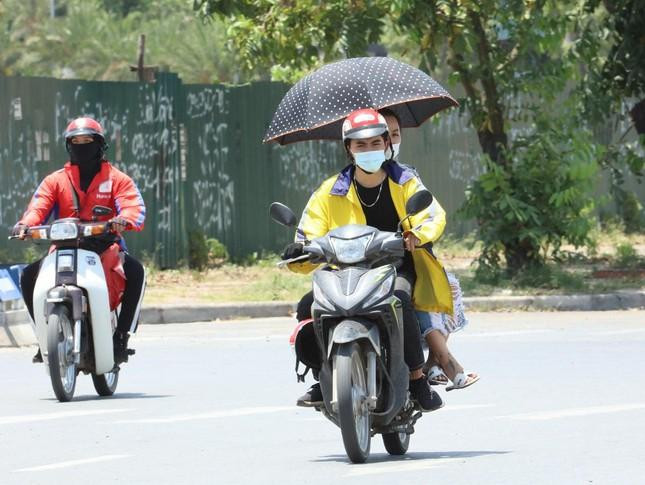 Miền Bắc, miền Trung đang trong những ngày nắng nóng nhất năm