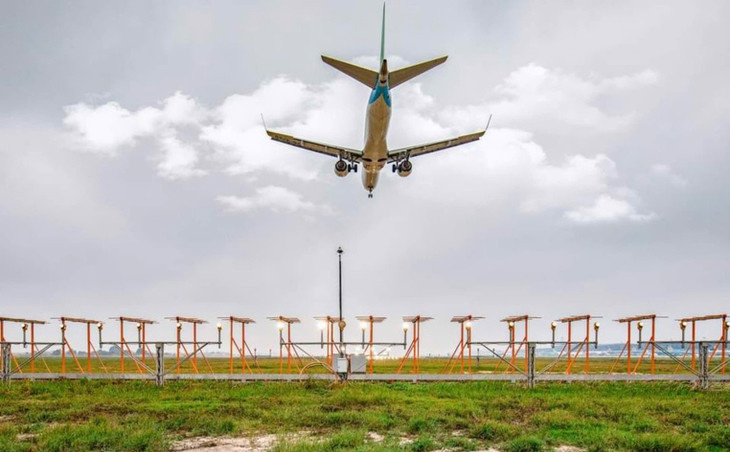 Phần đường cất, hạ cánh (CHC) sân bay Long Thành đã hoàn thành lớp nền, móng, dự kiến hoàn thành và khai thác kỹ thuật trước ngày 30/4/2025