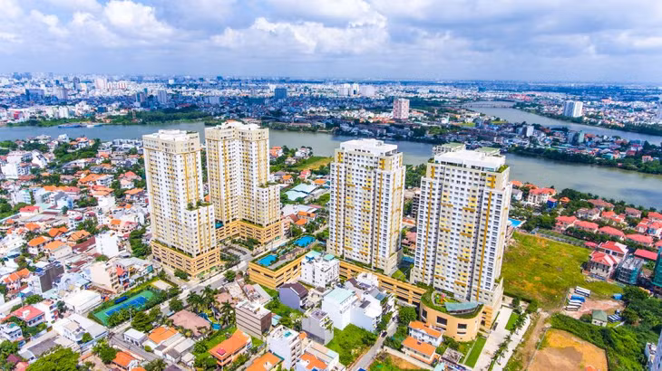 16 dự án tại TPHCM được xóa 'treo' sổ hồng