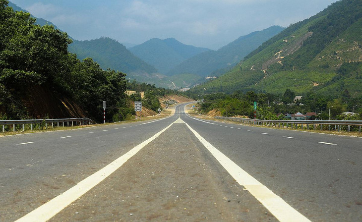 Cao tốc La Sơn - Túy Loan có chiều dài 77,5 km, trong đó đoạn qua địa phận Đà Nẵng từ Km 36 đến Km 77+472.