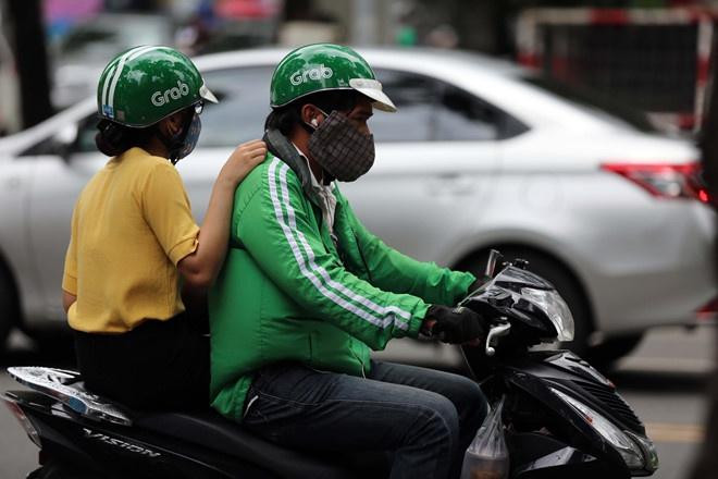 Grab thu thêm phí lễ giỗ Tổ Hùng Vương và 30/4 – 1/5