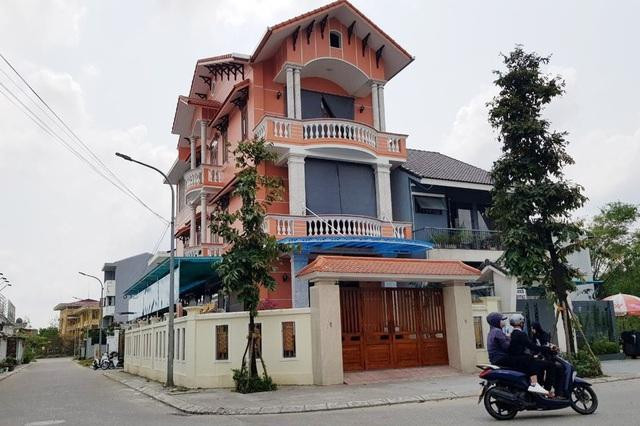 Lô đất 2 mặt tiền mà gia đình ông Huỳnh Cư đang ở