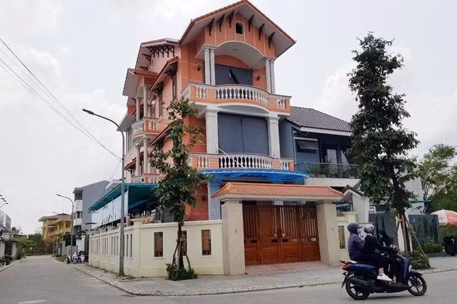 Lô đất 2 mặt tiền mà gia đình ông Huỳnh Cư đang ở