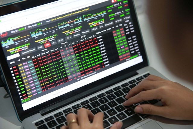 Tập đoàn Hải Thạch bị phạt gần 2 tỷ đồng do bán chui cổ phiếu