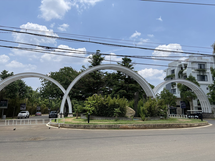 Một góc khu vực quy hoạch treo sát bảo tàng Cà phê Trung Nguyên