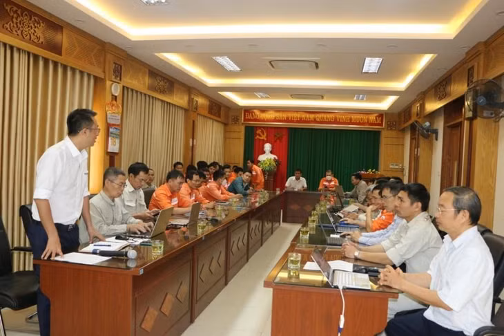 Ông Nguyễn Trường Chinh – TP. TCNS phát biểu, giới thiệu giảng viện và nội dung huấn luyện