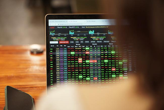 Thị trường chứng khoán đón hơn 102.000 tài khoản mới gia nhập trong tháng 9