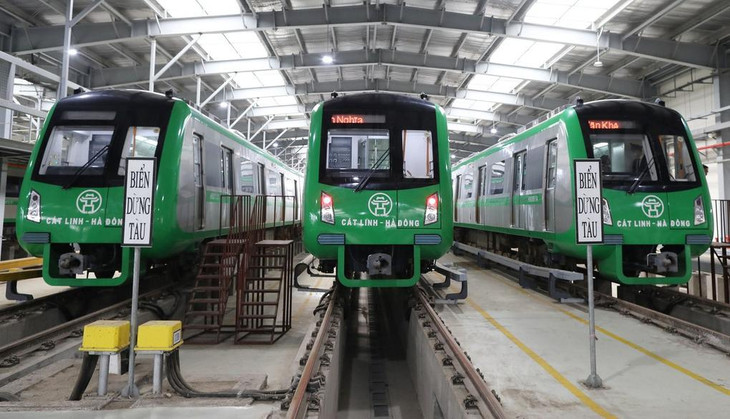 Tàu Cát Linh - Hà Đông trong khu bảo dưỡng, sửa chữa