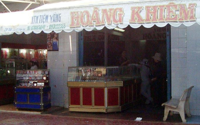 Tiệm vàng Hoàng Khiêm tại huyện Đầm Dơi