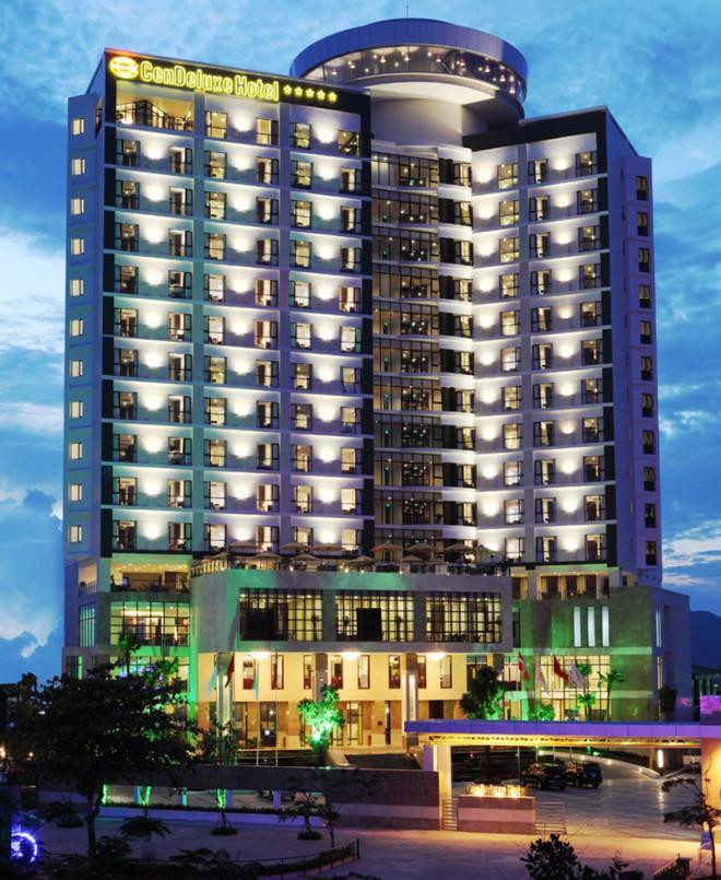 Khách sạn Cendeluxe Phú Yên được đưa ra bán đấu giá 18 lần, 17 lần giảm giá nhưng vẫn không có người mua. Ảnh: CTV Khách sạn Cendeluxe Phú Yên được đưa ra bán đấu giá 18 lần, 17 lần giảm giá nhưng vẫn không có người mua. Ảnh: CTV