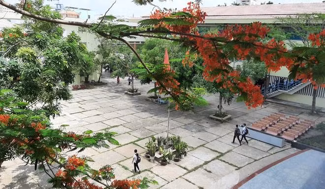 Sở GD&amp;ĐT Sóc Trăng cho phép học sinh lớp 12 được đến trường để ôn thi tốt nghiệp THPT