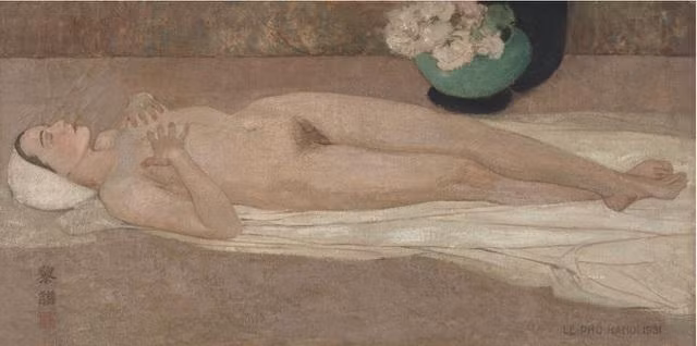 Bức "Khỏa thân" của họa sĩ Lê Phổ (1907-2001) được nhà đấu giá Christie Hồng Kông bán ra ngày 26/5/2019, đạt mức giá 10.925.000 đô la Hồng Kông (tương đương 32,5 tỷ đồng). Bức tranh sơn dầu kích thước 90,5 x 180,5cm được thực hiện hồi năm 1931.