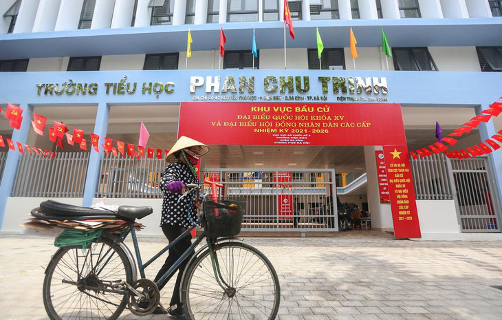 Trường tiểu học Phan Chu Trinh (quận Ba Đình) là công trình chào mừng bầu cử đại biểu Quốc hội khóa XV và đại biểu HĐND các cấp nhiệm kỳ 2021 - 2026. Đây cũng là khu vực bỏ phiếu số 3 của phường Điện Biên, quận Ba Đình. Trường tiểu học Phan Chu Trinh (quận Ba Đình) là công trình chào mừng bầu cử đại biểu Quốc hội khóa XV và đại biểu HĐND các cấp nhiệm kỳ 2021 - 2026. Đây cũng là khu vực bỏ phiếu số 3 của phường Điện Biên, quận Ba Đình.