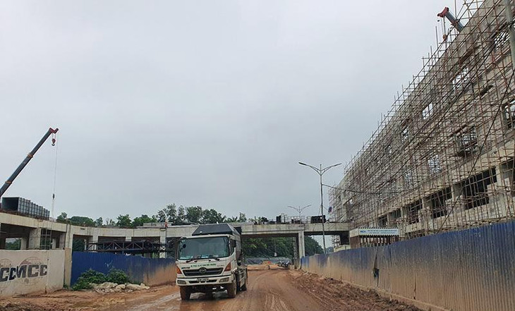 Dự án Nhà máy đốt rác phát điện Sóc Sơn của Tập đoàn Thiên Ý nằm trong Khu liên hợp xử lý chất thải rắn Sóc Sơn, được UBND thành phố Hà Nội chấp thuận chủ trương từ năm 2017, tổng mức đầu tư khoảng 7.000 tỷ đồng.