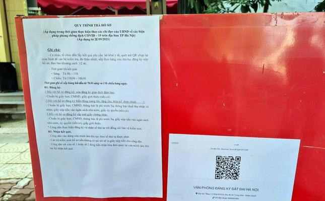 Quy trình tiếp nhận và trả hồ sơ áp dụng từ ngày 21/9 trong thời gian thực hiện theo các chỉ đạo của UBND TP Hà Nội về các biện pháp phòng chống dịch COVID-19 trên địa bàn Thành phố.
