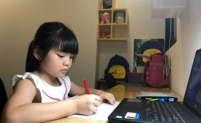 Hơn 2 triệu học sinh Hà Nội tiếp tục học trực tuyến